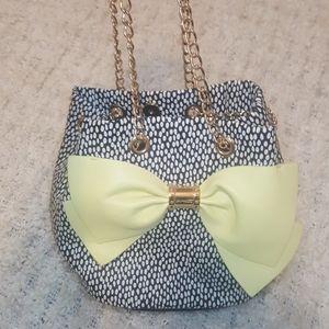 Betsy Johnson Hand bag